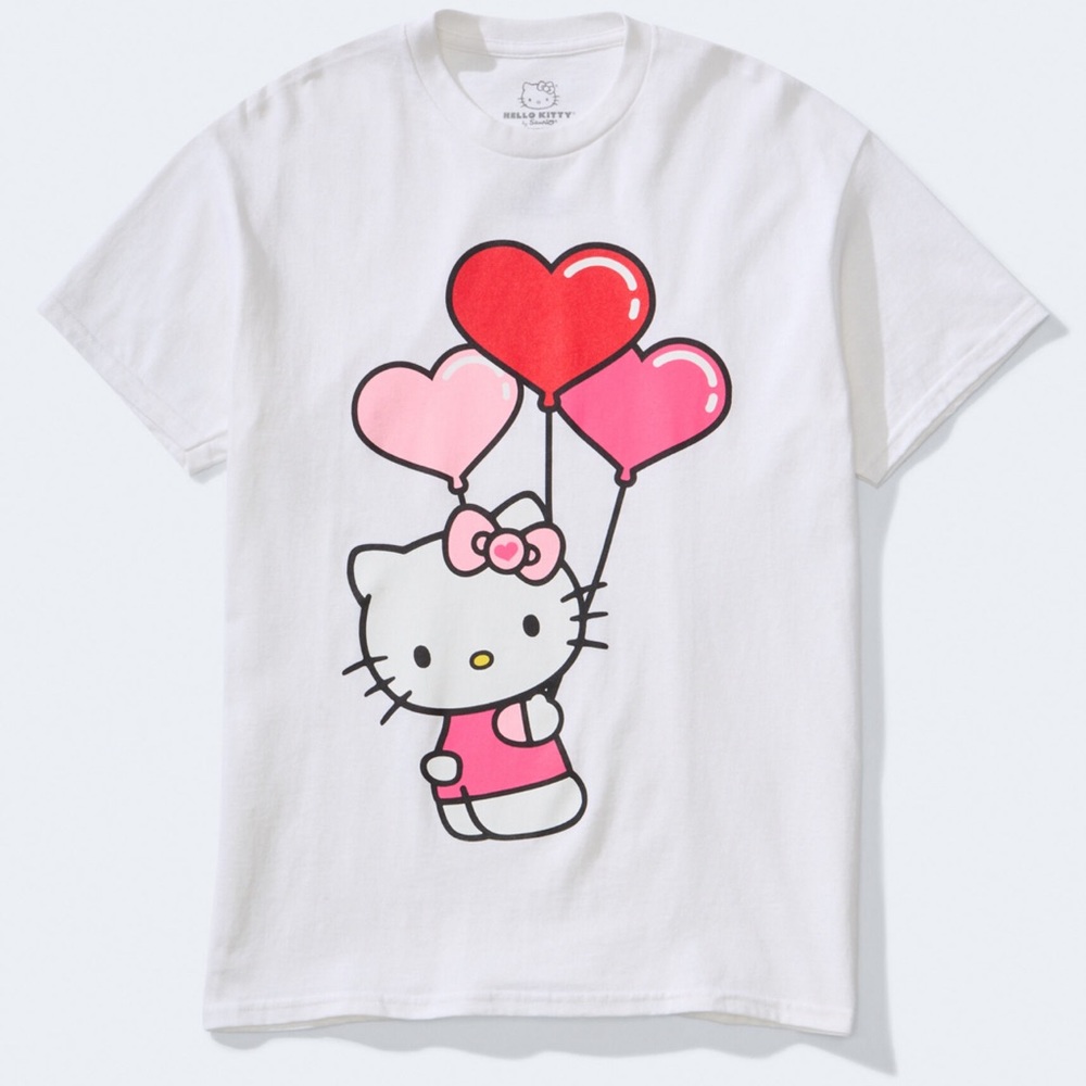 Aeropostale | Hello Kitty Hearts Graphic Short Sleeve TShirt